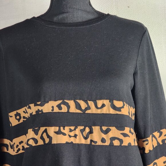 Tickled Teal Brand Black Animal Stripe Print LS Rayon Poly Span Pull Over Top M - Picture 6 of 16